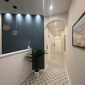 Karol Rooms